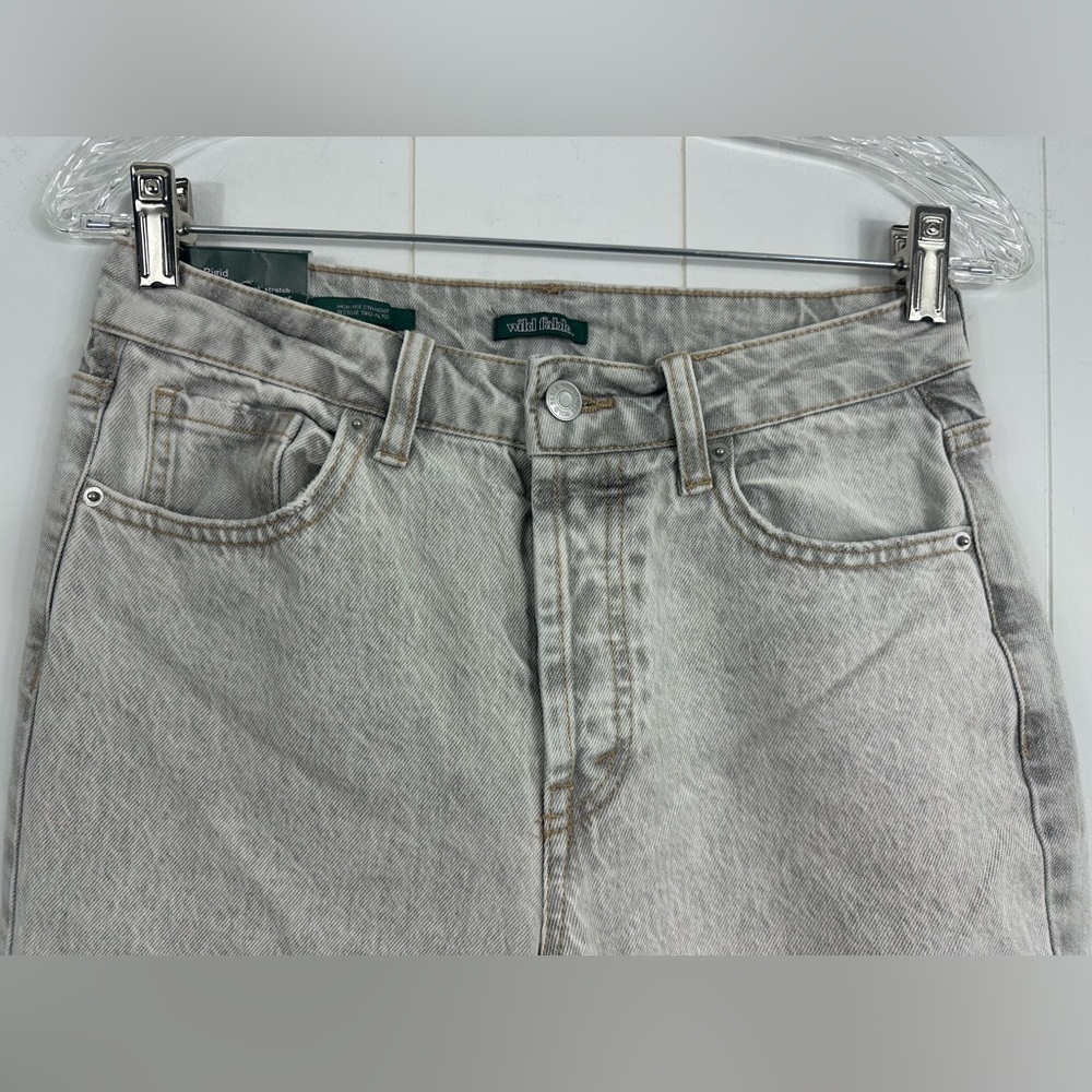 NWT Wild Fable Sz 6/32” High Rise Straight Jeans Distressed Button Fly Juniors - Picture 4 of 11